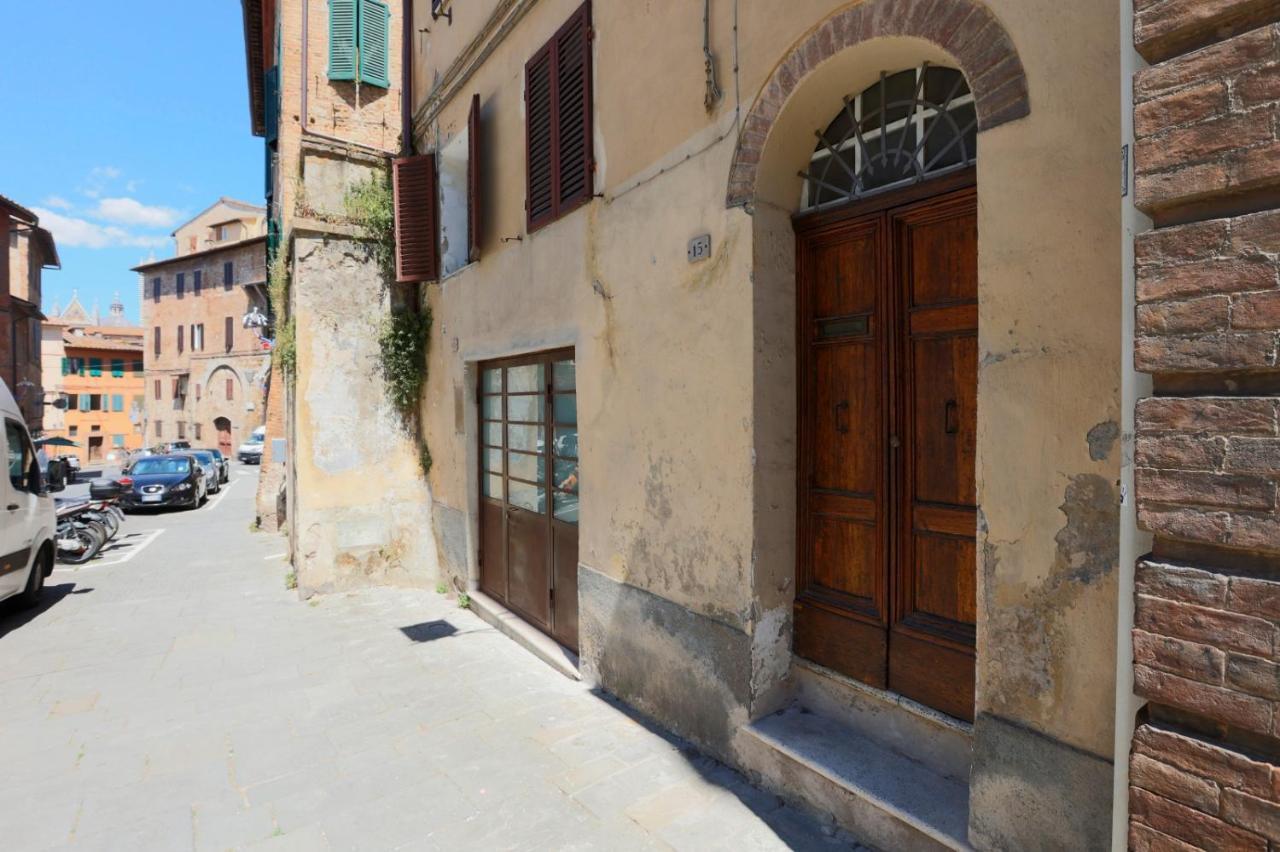 Mantellini Apartment Siena Bagian luar foto
